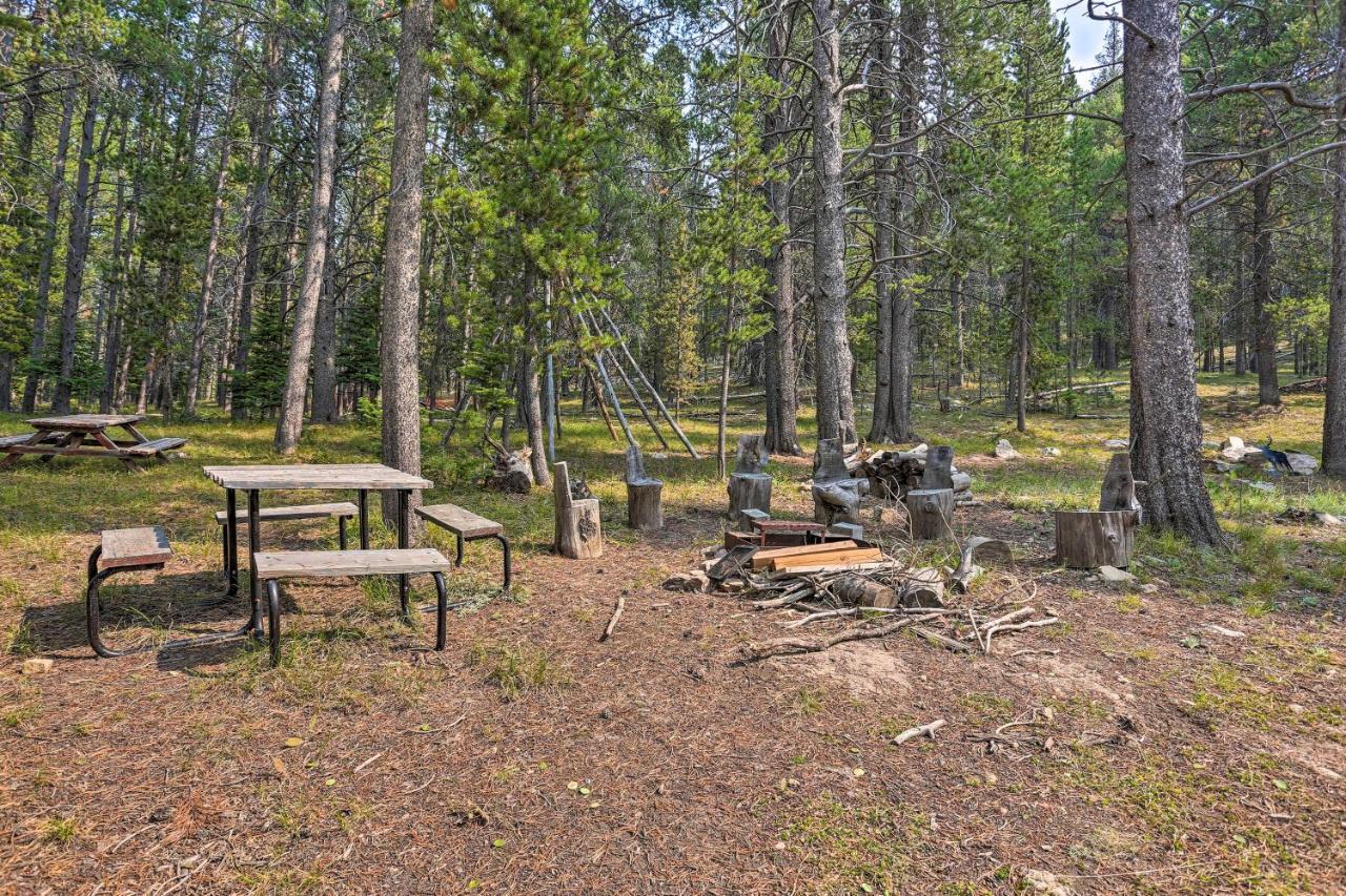 Secluded Casper Mtn Cabin Fire Pit, 12 Mi To Town Crimson Dawn Eksteriør bilde